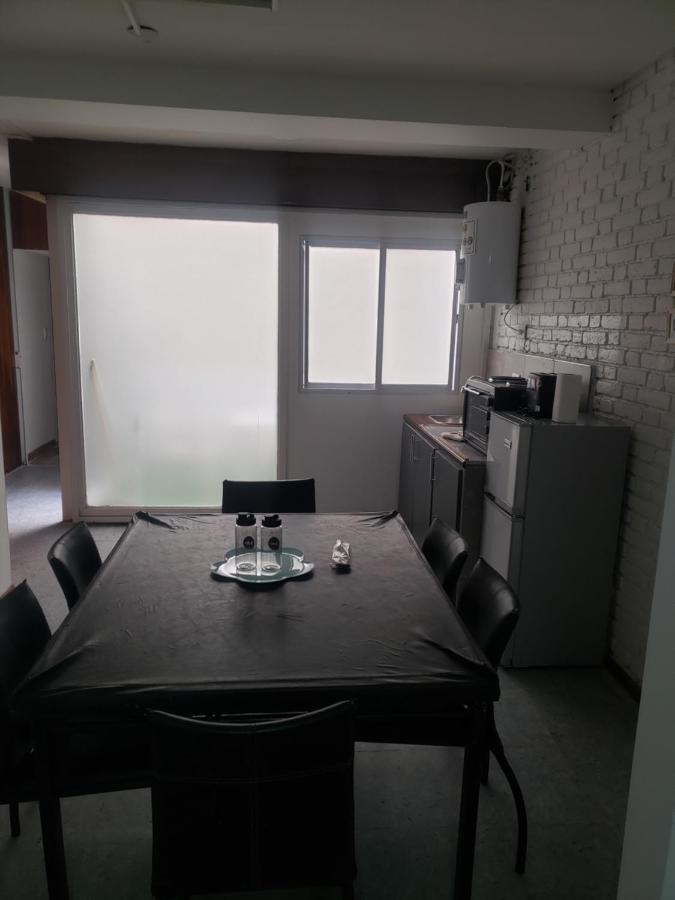 Departamento Ubicadisimo Calle Chile Con Estacionamiento Incluido Capital Mendoza 2 Apartment Ngoại thất bức ảnh