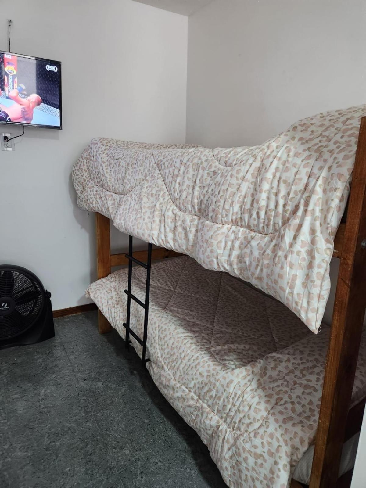 Departamento Ubicadisimo Calle Chile Con Estacionamiento Incluido Capital Mendoza 2 Apartment Ngoại thất bức ảnh