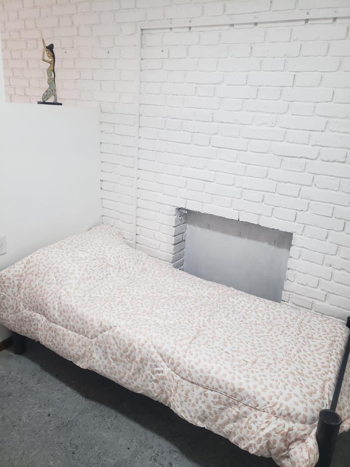 Departamento Ubicadisimo Calle Chile Con Estacionamiento Incluido Capital Mendoza 2 Apartment Ngoại thất bức ảnh